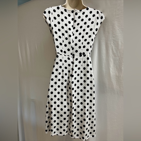 Loft LOFT women’s size 2, petite white polkadot cap sleeve dress - Picture 3 of 4